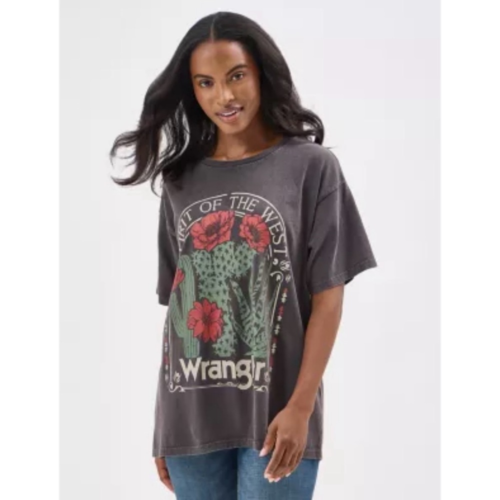 Wrangler Oversized Retro Graphic Tee